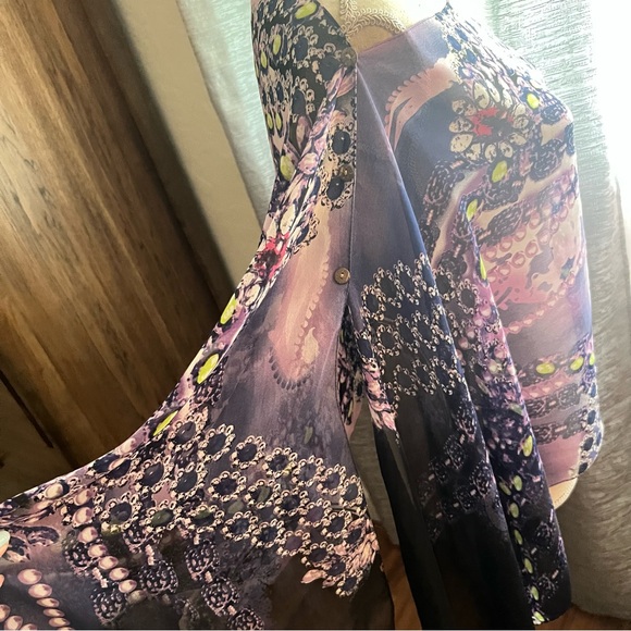 Elegant Floral Patterned Scarf - Picture 4 of 6